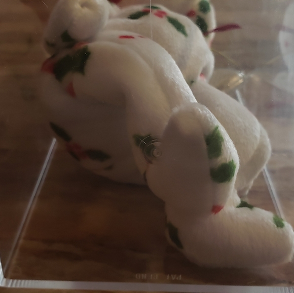 TY "1998 Holiday Teddy" Beanie Baby. Mint condition. - Picture 9 of 10